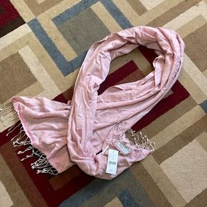 Brand new women’s scarf